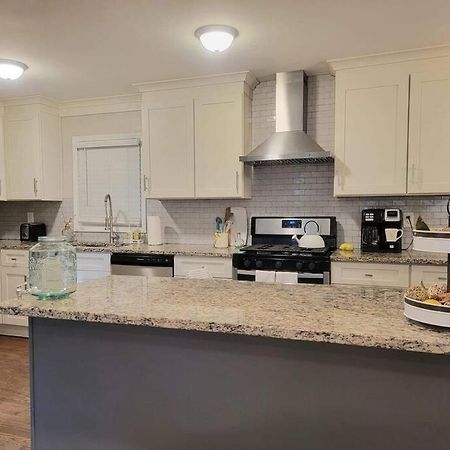 הוילה סמירנה Refreshed!! Private 4Brms 2 Bath - 2 King Beds!! מראה חיצוני תמונה